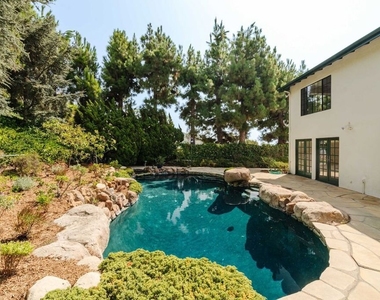 18041 Blue Sail Drive - Photo Thumbnail 28
