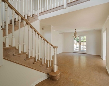 18041 Blue Sail Drive - Photo Thumbnail 3