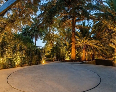 7065 Hillside Avenue - Photo Thumbnail 21