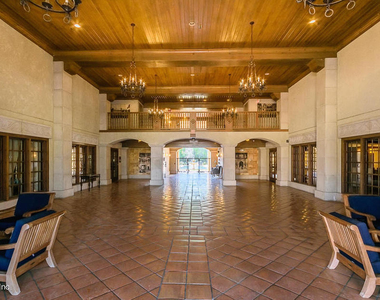 955 Registry Boulevard - Photo Thumbnail 4