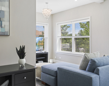 1111 Bonnie Brae Place - Photo Thumbnail 22