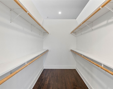 1312 Live Oak Street - Photo Thumbnail 8