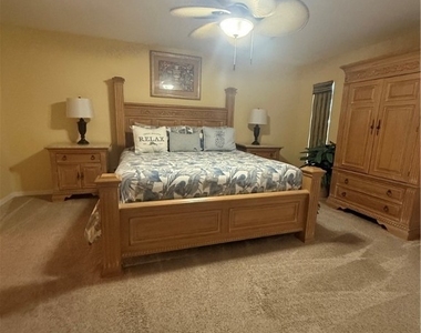 1113 Se 20th Court - Photo Thumbnail 14