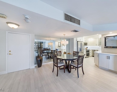 4005 Gulf Shore Boulevard N - Photo Thumbnail 14