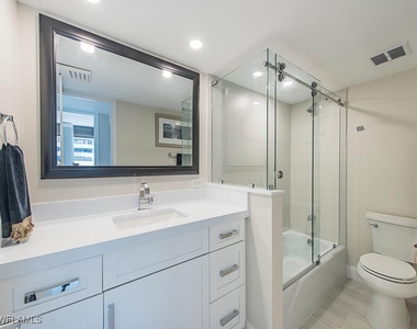 4005 Gulf Shore Boulevard N - Photo Thumbnail 10