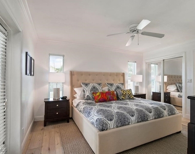 552 105th Avenue N - Photo Thumbnail 7