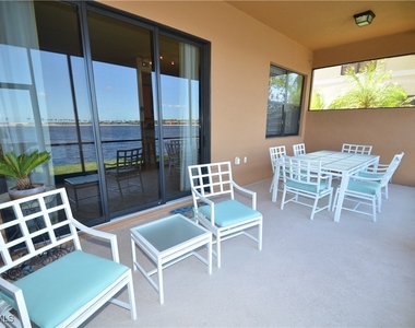 10572 Smokehouse Bay Drive - Photo Thumbnail 17