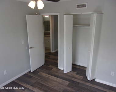 1050 N Fiske Boulevard - Photo Thumbnail 5
