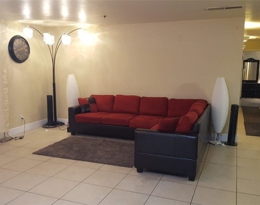 4200 S Valley View Boulevard - Photo Thumbnail 23