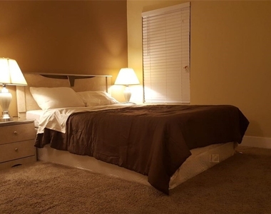 4200 S Valley View Boulevard - Photo Thumbnail 37