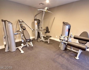 4200 S Valley View Boulevard - Photo Thumbnail 19