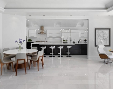 5850 Camino De La Costa - Photo Thumbnail 10
