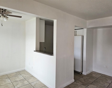 12627 Ashford Meadow Drive - Photo Thumbnail 3
