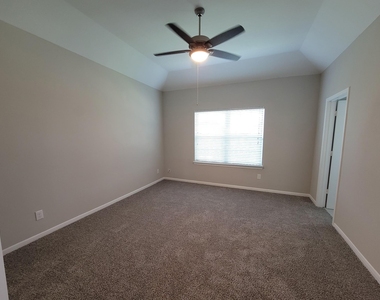 7486 Woo Street Street - Photo Thumbnail 12