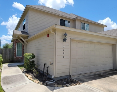 7486 Woo Street Street - Photo Thumbnail 3