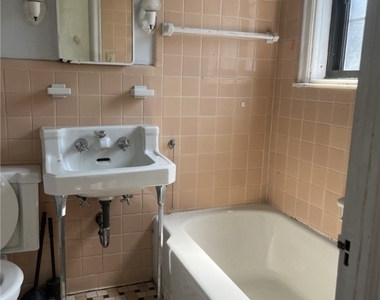5917 Walnut St - Photo Thumbnail 15