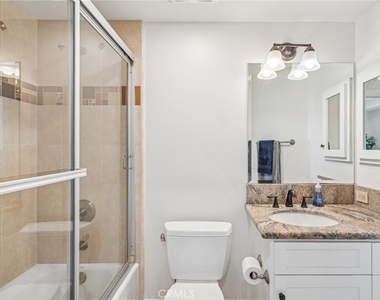 6111 Seashore Drive - Photo Thumbnail 21