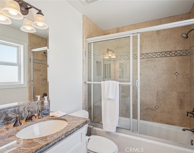 6111 Seashore Drive - Photo Thumbnail 25