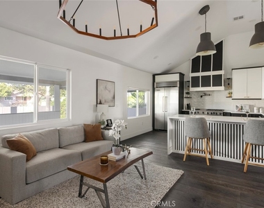 2842 W Avenue 33 - Photo Thumbnail 9