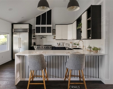 2842 W Avenue 33 - Photo Thumbnail 13