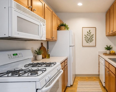 1100 Vine Street - Photo Thumbnail 14