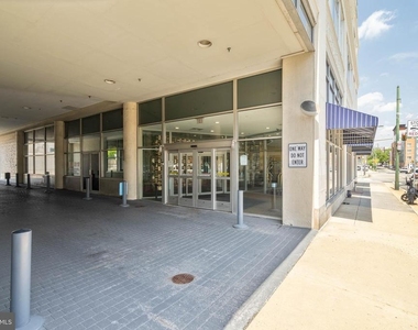 1100 Vine Street - Photo Thumbnail 11
