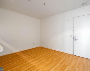 1100 Vine Street - Photo Thumbnail 1