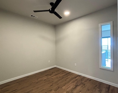 4510 Terry-o Ln - Photo Thumbnail 19