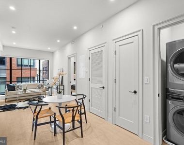 2121 Ward Place Nw - Photo Thumbnail 6