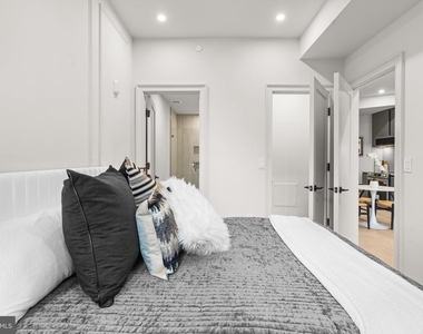 2121 Ward Place Nw - Photo Thumbnail 11