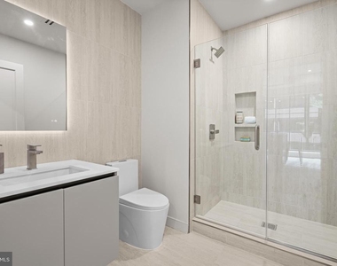 2121 Ward Place Nw - Photo Thumbnail 18
