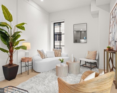 2121 Ward Place Nw - Photo Thumbnail 7