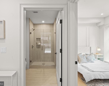 2121 Ward Place Nw - Photo Thumbnail 17