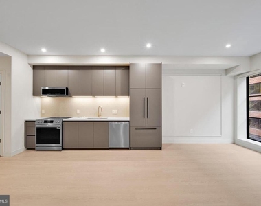 2121 Ward Place Nw - Photo Thumbnail 9