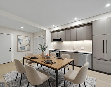 2121 Ward Place Nw - Photo Thumbnail 5