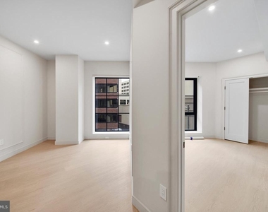2121 Ward Place Nw - Photo Thumbnail 13