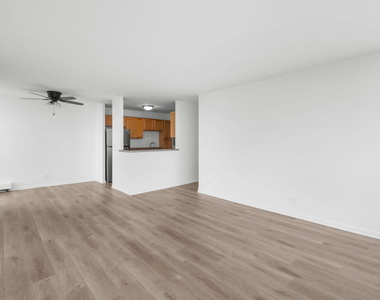 6730 S South Shore Drive - Photo Thumbnail 6