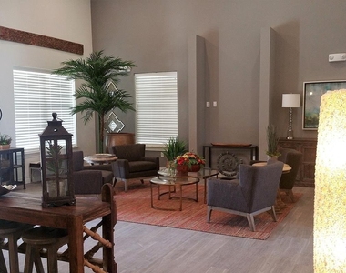 2132 E Wisconsin Road - Photo Thumbnail 5