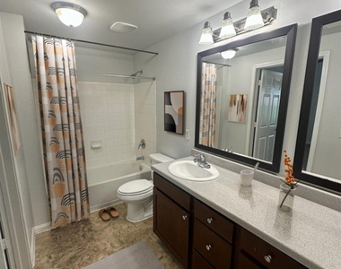 320 S Stewart Boulevard - Photo Thumbnail 11