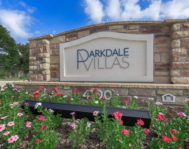 4100 N Parkdale Drive - Photo Thumbnail 6