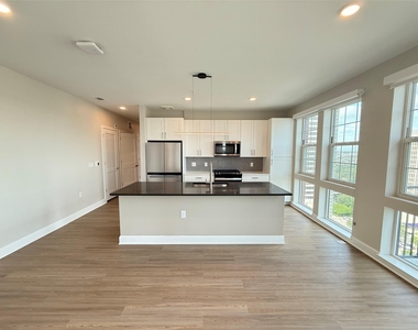 716 Waugh Drive - Photo Thumbnail 1