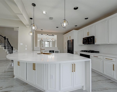 11954 Galentine Point - Photo Thumbnail 16