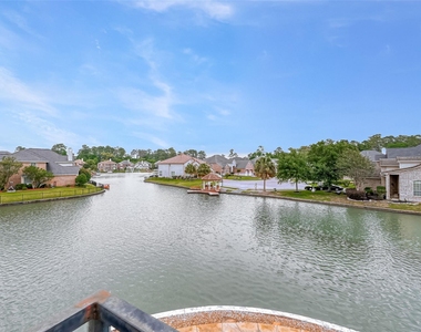 11954 Galentine Point - Photo Thumbnail 41
