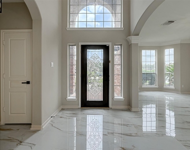 11954 Galentine Point - Photo Thumbnail 2