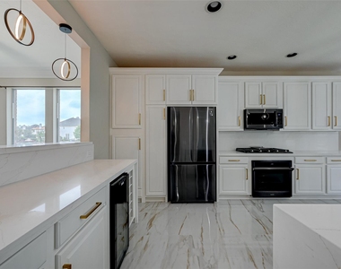11954 Galentine Point - Photo Thumbnail 11