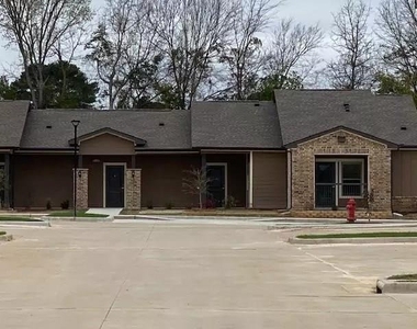505 Sunset Drive - Photo Thumbnail 2