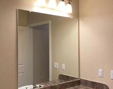 505 Sunset Drive - Photo Thumbnail 5