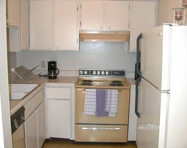 1222 Giles Road - Photo Thumbnail 4