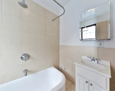 West 11th Street - Photo Thumbnail 4
