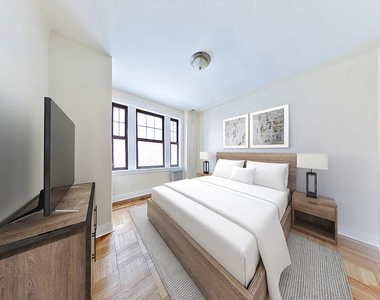 West 11th Street - Photo Thumbnail 5